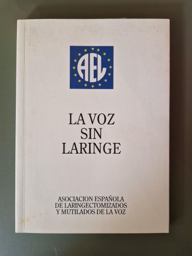 Portada del libro de La voz sin laringe